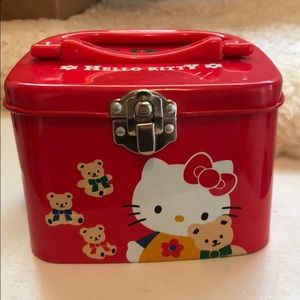 1976 Vintage Hello Kitty Collectible Tin